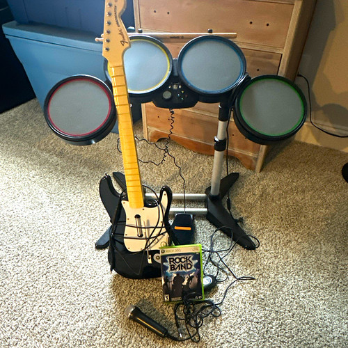 Fender rock band xbox - fender,